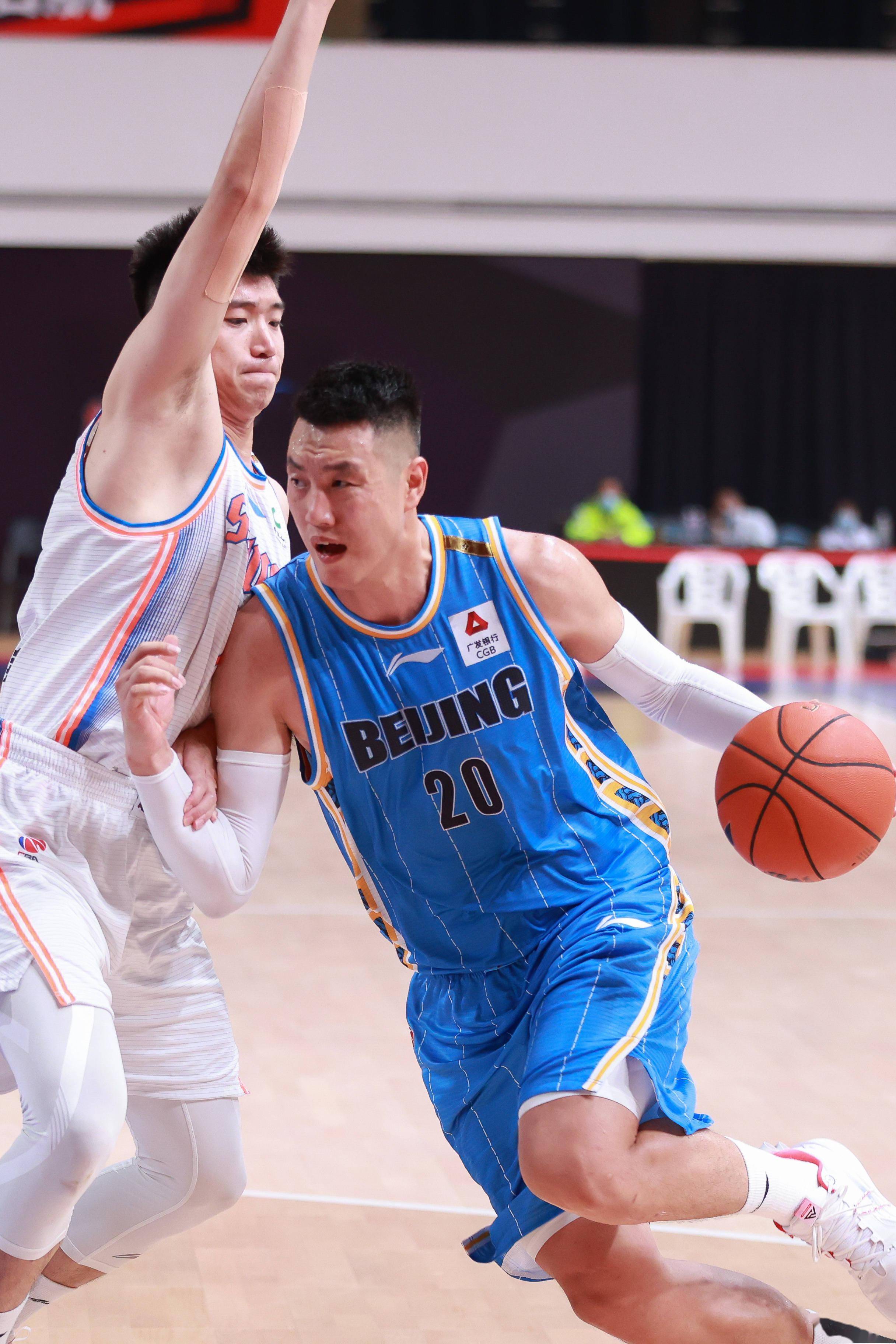 令人惊讶 令人惊讶