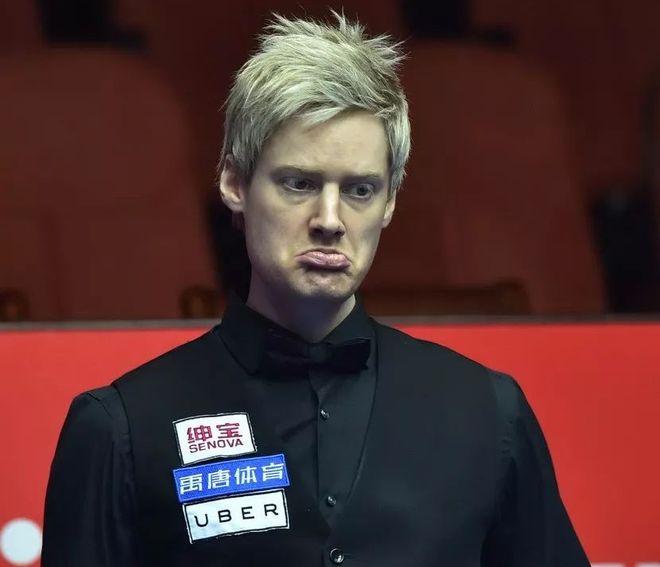 展示了他对 展示了他对